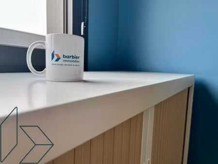 location commerce 47 m² à plescop (56890)