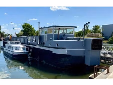 péniche d'habitation exceptionnelle