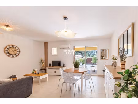 vente appartement 2 pièces 56 m² à roussillon (84220)  245 000 €
