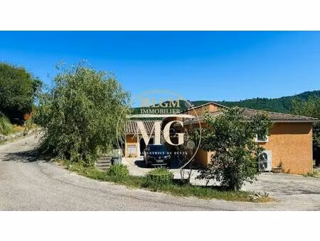 maison - 6 pièces - 183 m²