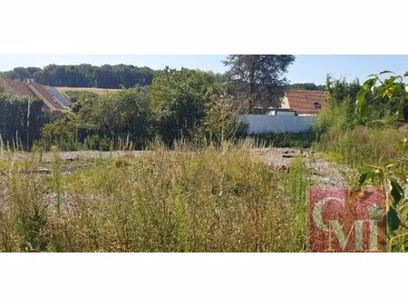 terrain à bâtir viabilisé d'env. 326m2