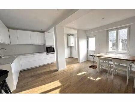 maison saint-martin-du-vivier 64 m² t-3 à vendre  179 000 €