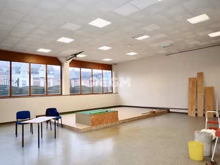 arras local commercial de 360 m2 à louer