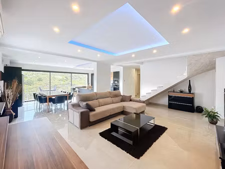 vente maison 8 pièces 198 m² à pietrosella (20166)  1 260 000 €