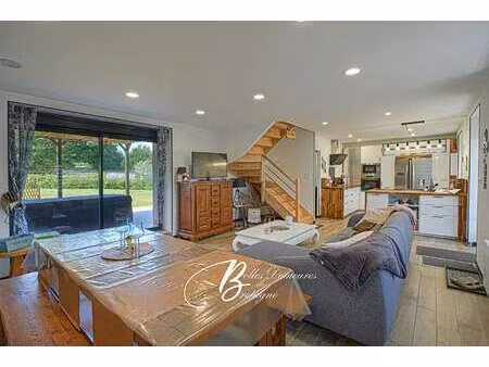 vente maison à maël-pestivien (22160) : à vendre / 237m² maël-pestivien