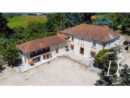 authentique maison gasconne sur plus de 3 hectares