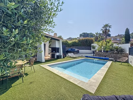 le brusc - villa au calme avec piscine