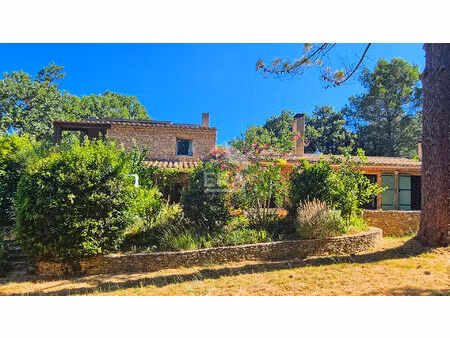 domazan - maison 270 m2 5 chambres jardin de 3500 m2 avec piscine