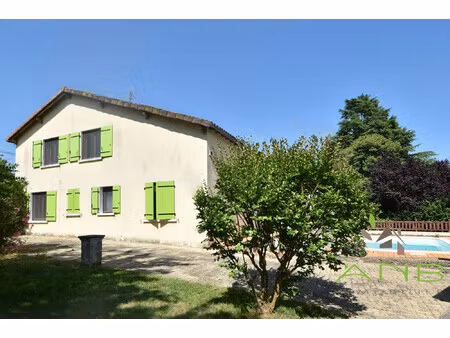 maison en pierre à 8 chambres au calme - avec piscine