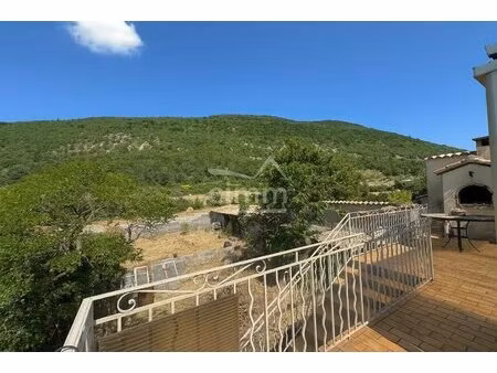 maison de village avec jardin et appartement t3