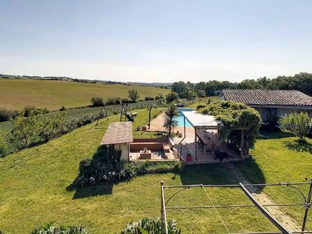 ancienne ferme lomagnole du 19ème