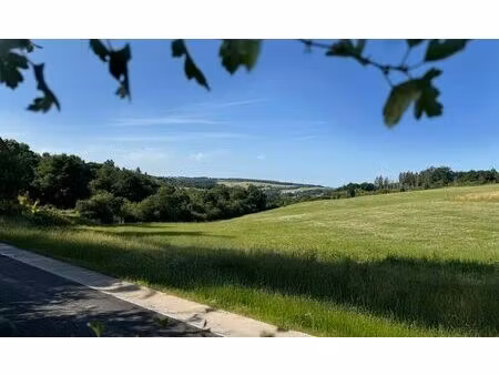 terrain à bâtir rare de 1 25 ha avec vue exceptionnelle