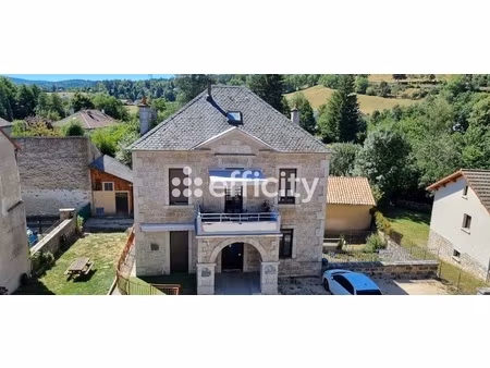 maison 7 pièces - 118 m²