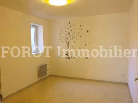location appartement 3 pièces 57 m² à lamastre (07270)