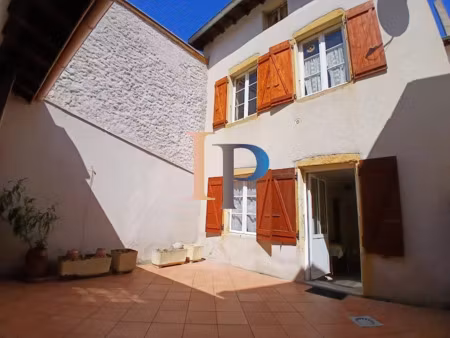 vente maison 6 pièces 125.72 m² à charlieu (42190)  143 000 €