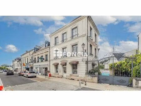 maison t5 et murs commerciaux