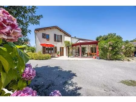 vente maison 7 pièces 200 m² aigrefeuille-d’aunis (17290)