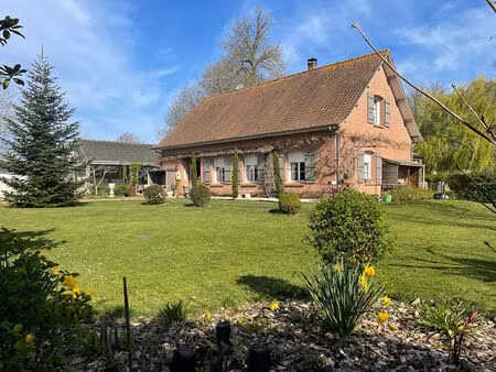 vente maison 10 pièces  293.00m²  vron