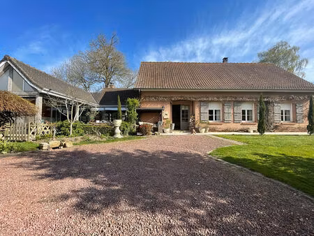vente maison 9 pièces  295.00m²  vron