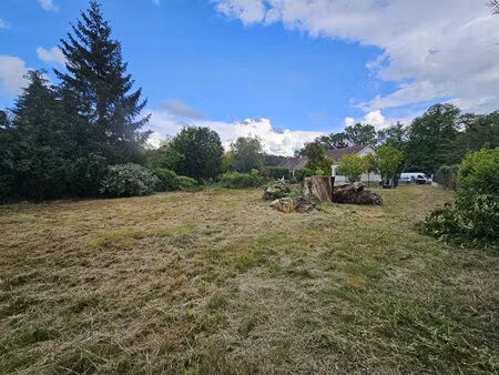vente terrain  682.00m²  angervilliers