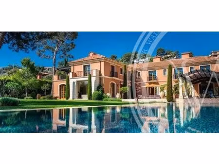 villa de luxe de 11 pièces en location saint-jean-cap-ferrat  provence-alpes-côte d'azur