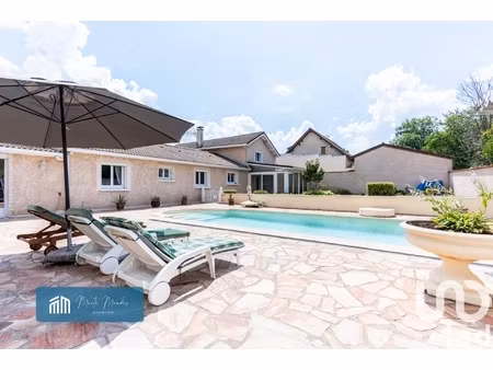 vente maison traditionnelle 7 pièces