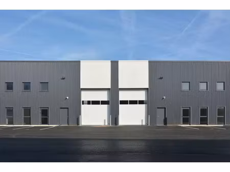 à louer - activités et bureaux 398 m² non divisibles