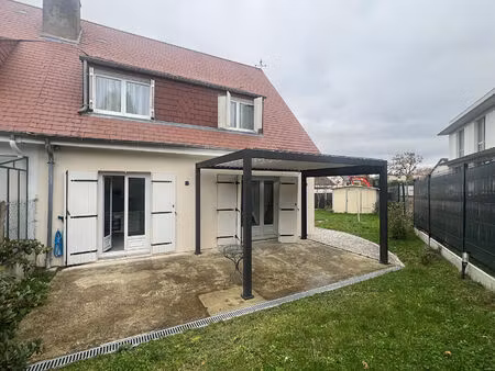 location maison 4 pièces  92.00m²  chécy