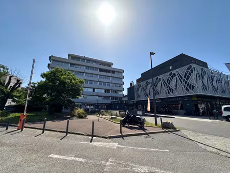 local professionnel à vendre tassin la demi lune 3 pièce(s) 35m2 127 000€