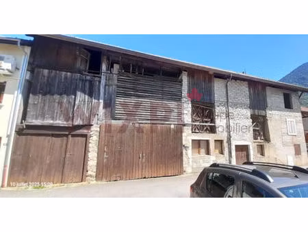 marlens - grange de 600 m²