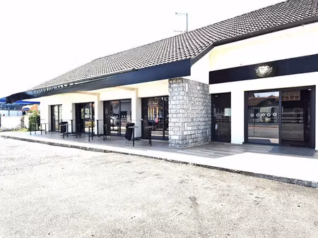 vente local commercial 290m2 lons 64140 - 325000 € - surface privée