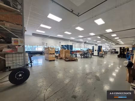 vente local industriel 780 m² renage (38140)