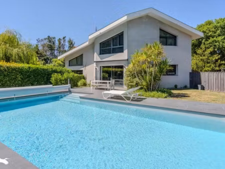 vente maison 8 pièces 300 m² à vendays-montalivet (33930)  989 900 €