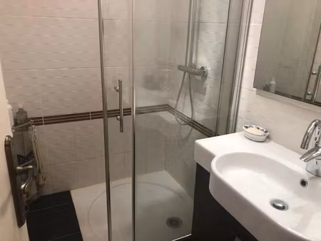 location meublée chambre 1 pièce 12 m² à saint-barthélemy-d'anjou (49124)  350 €