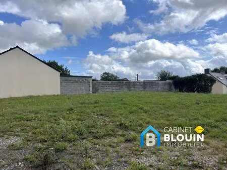 vente terrain aux touches (44390) : à vendre / 373m² les touches