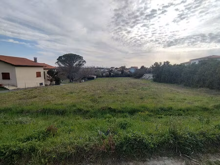 terrain lapeyrouse fossat - 2475m2