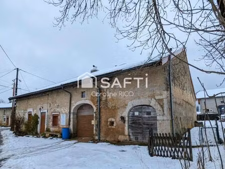 ferme renovee + grange avec potentiel