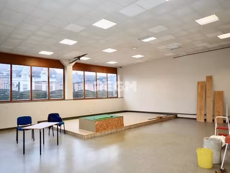 location locaux professionnels 360 m² à arras (62000)  2 800 €