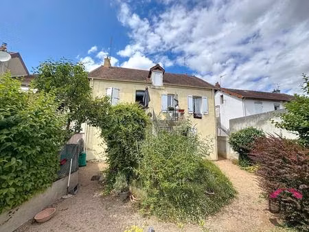 ensemble immobilier avec bon rendement locatif – désertines  proche clinique