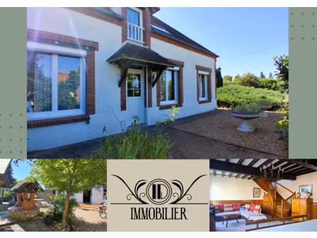 maison de village avec garage et dépendances