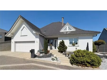 maison contemporaine à vendre à uberach