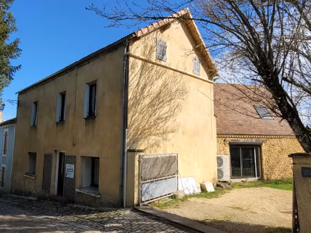 maison à vendre sainte alvere 7 pièce(s) 195m2 197 000€