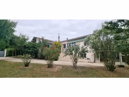 vente maison 6 pièces 190 m² à eymet (24500)  296 000 €