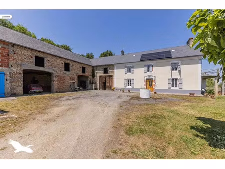vente maison 8 pièces 200 m² montaner (64460)