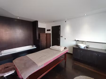 vente commerce 6 pièces 51 m² mulhouse (68100)