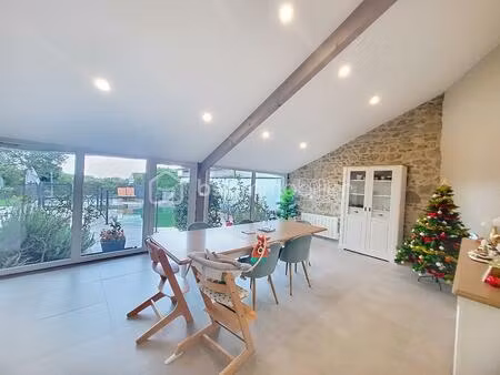 maison de 192 m² à bazens