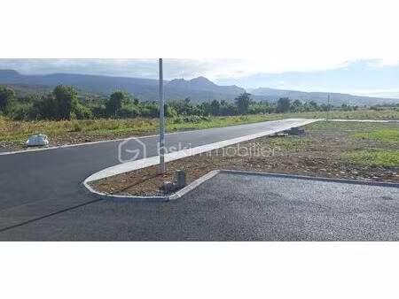 lotissement de 250 m² à bras-panon