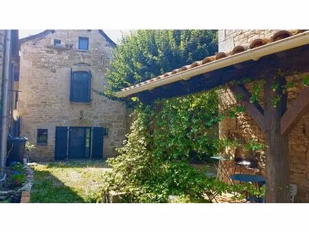 magnifique maison de charme avec son gite independant  piscine et parc aux environs de...