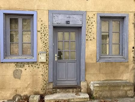 maison de village - 107m ²