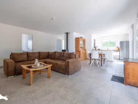 vente maison 4 pièces 80 m² à les mathes (17570)  290 738 €